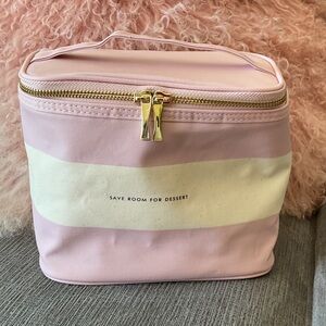 Kate Spade zip close lunch box